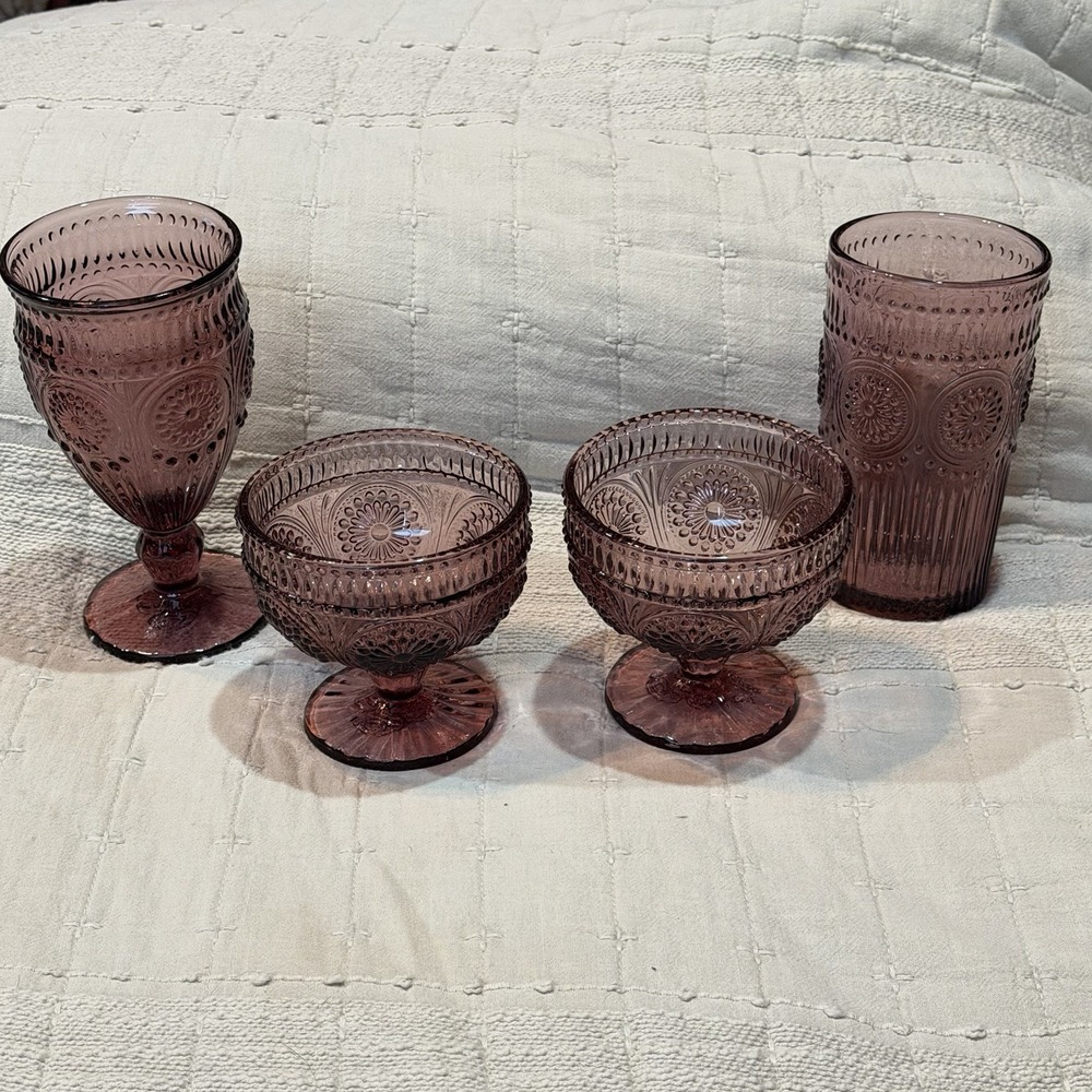 The Pioneer Woman Adeline Plum Embossed 4 Piece Lot